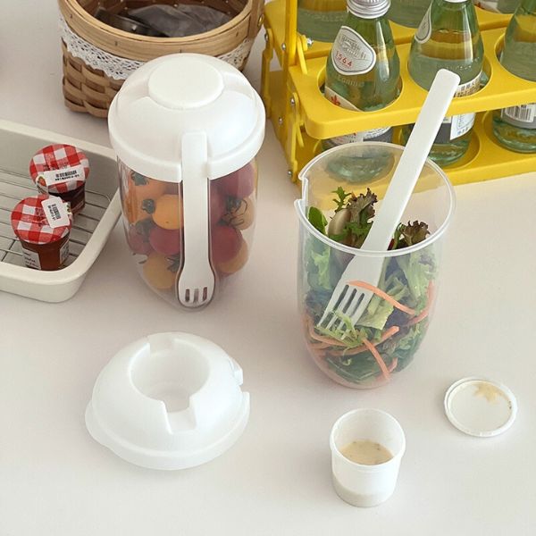 Salatbox Salad Dressing Mixers & Shakers ChicCasa   